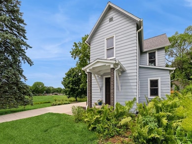 324 9th St, West Des Moines, IA 50265 - photo 2