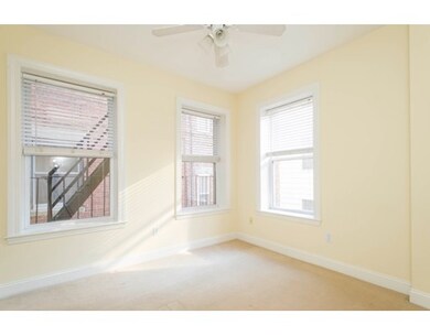 37 Fleet St unit 3, Boston, MA 02109 - photo 5