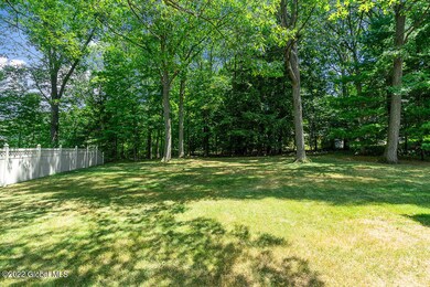 38 Concord Drive Colonie NY 009 MLS