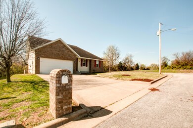 1 Exterior Front