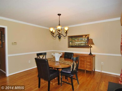 2410 Hunters Chase Ct, Frederick, MD 21702 - photo 4