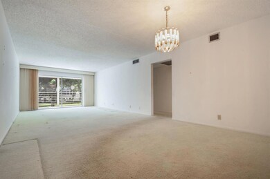 4 Great Room 1-LR1_7215-Edit