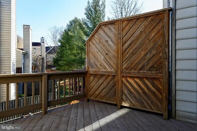 46736 Graham Cove Square, Sterling, VA 20165 - photo 6