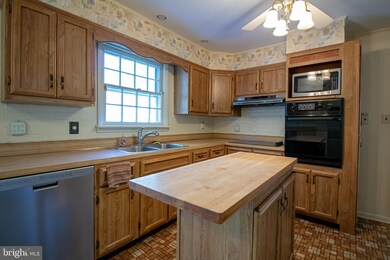 2702 Kenneth Ln, Wilmington, DE 19810 - photo 5