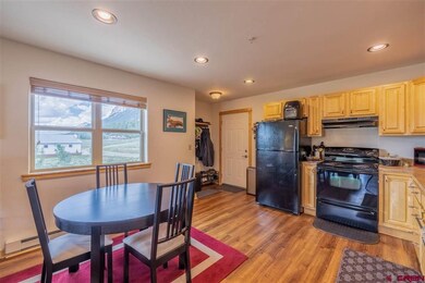 45 Elk Valley Rd unit 202 Foxtrot Bui, Crested Butte, CO 81224 - photo 4
