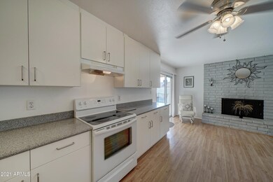 2349 E La Jolla Dr-8