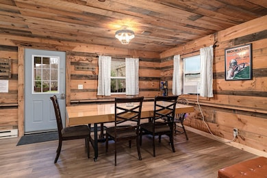 865 US HWY 61 Readstown--5