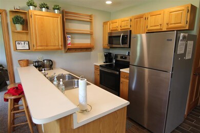 6 Fairway Dr unit 13, Woodstock, NH 03262 - photo 3