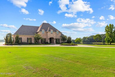4-web-or-mls-103 Devon Pt-4