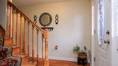 12 Robert Dr, Nashua, NH 03063 - photo 6