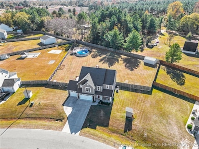 1423 Creekwood Rd, Hope Mills, NC 28348 - photo 3