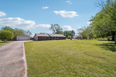 9715 S 239th East Ave, Broken Arrow, OK 74014 - photo 3