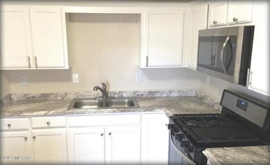 211 E Lee St, Tucson, AZ 85705 - photo 5