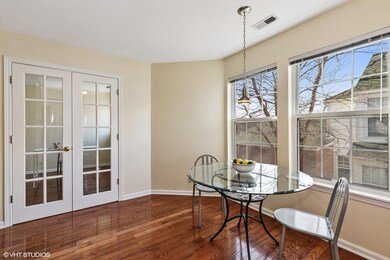 112 Huntington St unit 26-B-W, Lake Bluff, IL 60044 - photo 3