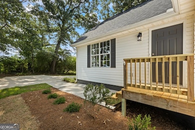 690 Laney Rd, Locust Grove, GA 30248 - photo 5