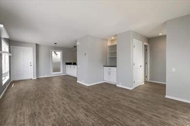 3747 Yosemite St unit 3, San Diego, CA 92109 - photo 5