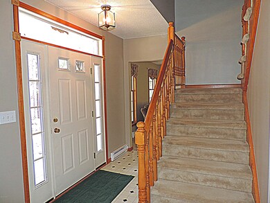 109 Moonbeam Cir, Hawley, PA 18428 - photo 2