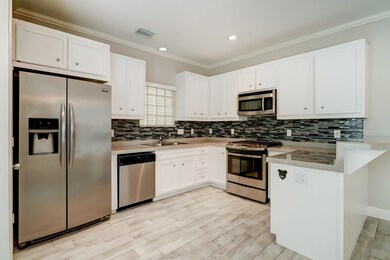 Stainless steel appliances, gas cooking and a nice