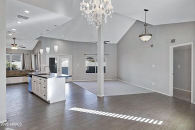 792 W El Monte Place unit 8, Chandler, AZ 85225 - photo 7