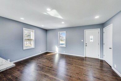 12713 W Atlantic Ave, Waukegan, IL 60085 - photo 7