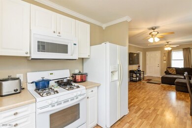 2516 E Grand Ave, Des Moines, IA 50317 - photo 6