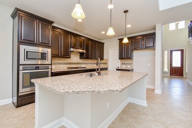 3439 Norwich Gardens Ln, Fulshear, TX 77441 - photo 7