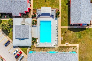 Executive Keys Community Pool, Heated in winter, &