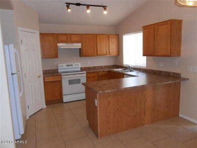 E - kitchen