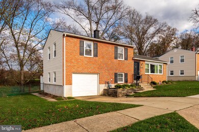 221 Worthmont Rd, Catonsville, MD 21228 - photo 3