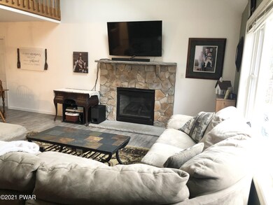 179 Spring Dr, Dingmans Ferry, PA 18328 - photo 3