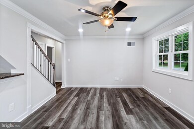 153 Old Centreville Rd, Manassas Park, VA 20111 - photo 5