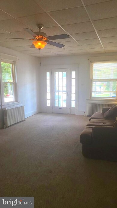 529 W High St, Womelsdorf, PA 19567 - photo 4