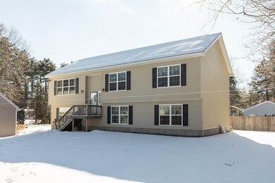 9 Whittier Dr, Seabrook, NH 03874 - photo 3