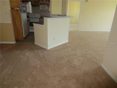 6412 Queens Borough Ave unit 211, Orlando, FL 32835 - photo 5