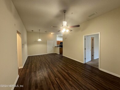 5101 Playpen Dr unit 67, Jacksonville, FL 32210 - photo 6