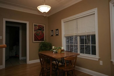 Breakfast Room
