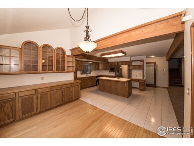 Kitchen & Built-in Buffet