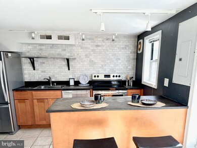 114 Riverside Terrace unit 6, Chestertown, MD 21620 - photo 7