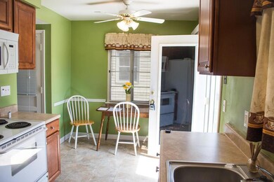 1653 Northridge Rd, Columbus, OH 43224 - photo 2