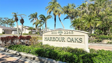 2367 Harbour Oaks Dr, Longboat Key, FL 34228 - photo 3