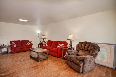 10010 W Ocotillo Dr, Sun City, AZ 85373 - photo 2