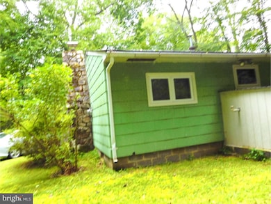 39 Bear Creek Dr, New Ringgold, PA 17960 - photo 6