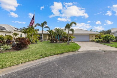 414 Devonshire Ln, Venice, FL 34293 - photo 2