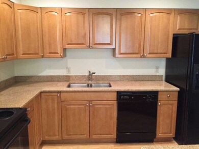 1 Abbott Ln unit 4, Concord, MA 01742 - photo 2