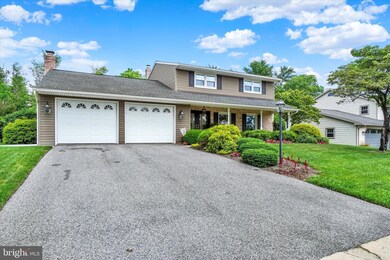 2748 Thornbridge Rd E, York, PA 17408 - photo 3