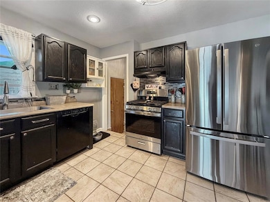 4027 NE 43rd Ct, Des Moines, IA 50317 - photo 3