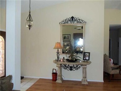 Foyer.
