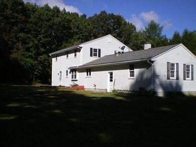 239 Walnut St, Putnam, CT 06260 - photo 5