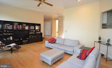 8108 Autumn Gate Ln, Bethesda, MD 20817 - photo 7