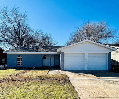 6428 Woodway Dr, Fort Worth, TX 76133 - photo 2